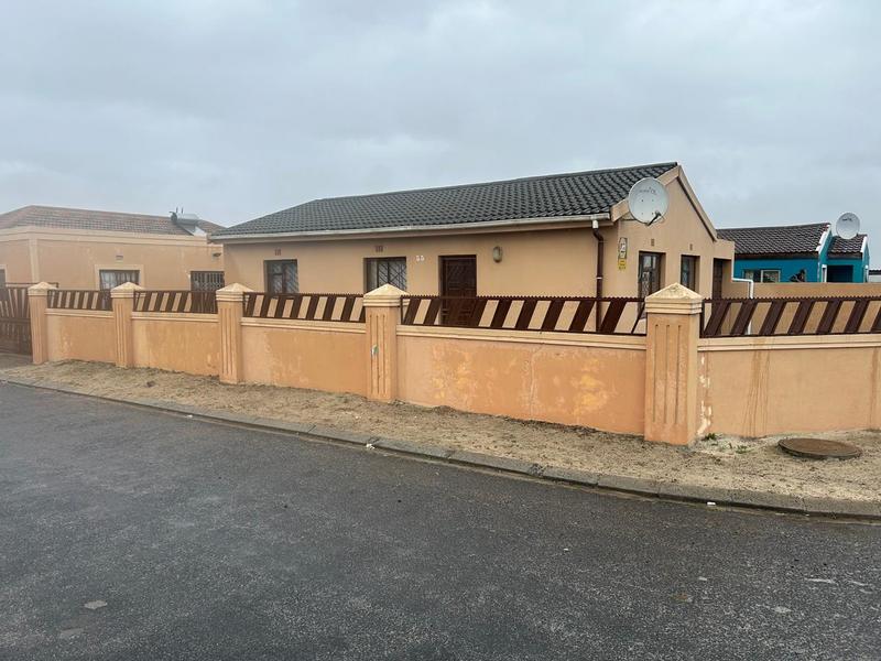 5 Bedroom Property for Sale in Malibu Village Western Cape